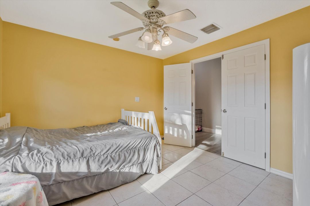 For Sale: $449,999 (3 beds, 2 baths, 1798 Square Feet)