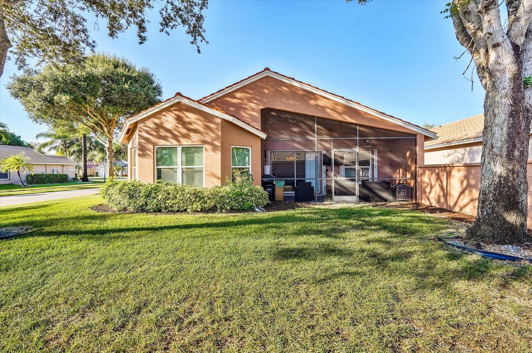 For Sale: $449,999 (3 beds, 2 baths, 1798 Square Feet)