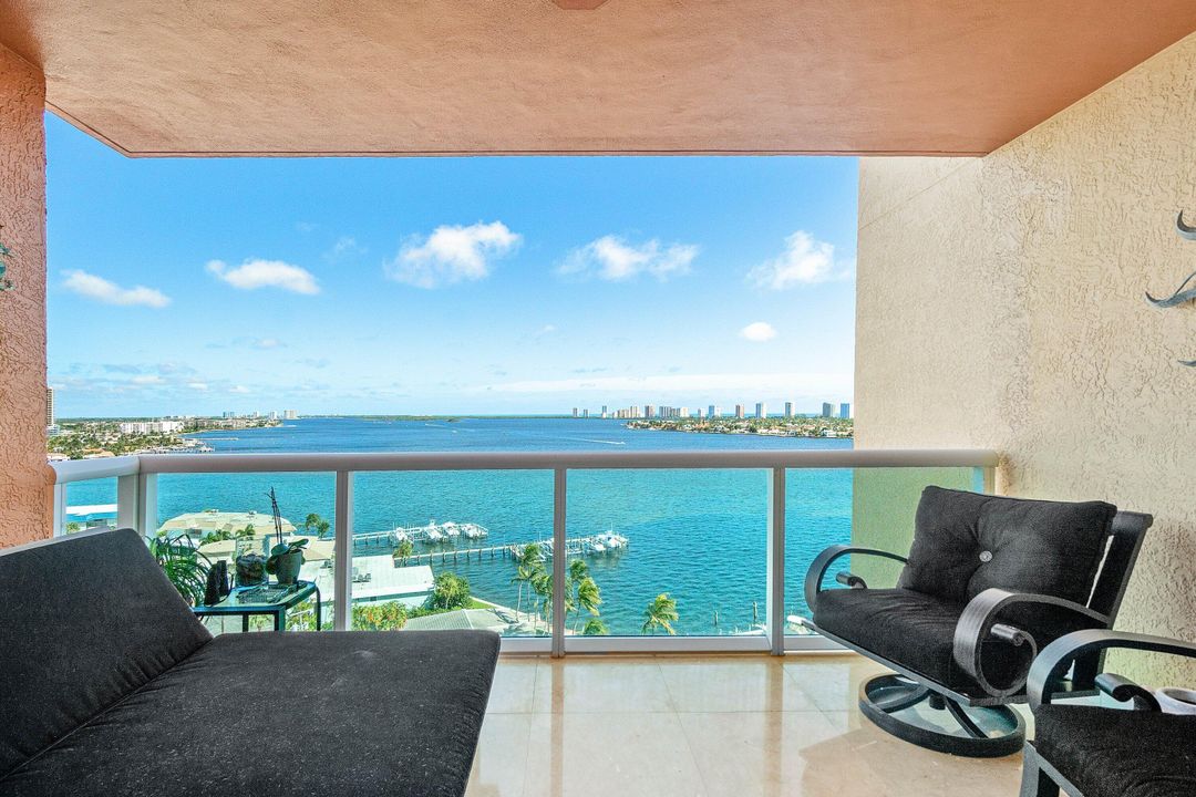 For Sale: $675,000 (2 beds, 2 baths, 1575 Square Feet)