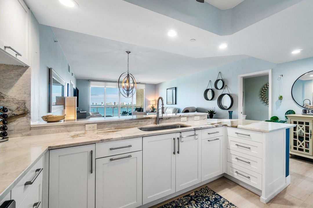 For Sale: $675,000 (2 beds, 2 baths, 1575 Square Feet)