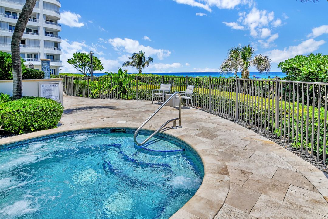 For Sale: $1,650,000 (2 beds, 2 baths, 1446 Square Feet)