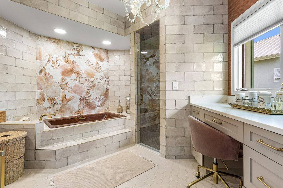 For Sale: $1,850,000 (4 beds, 3 baths, 3907 Square Feet)