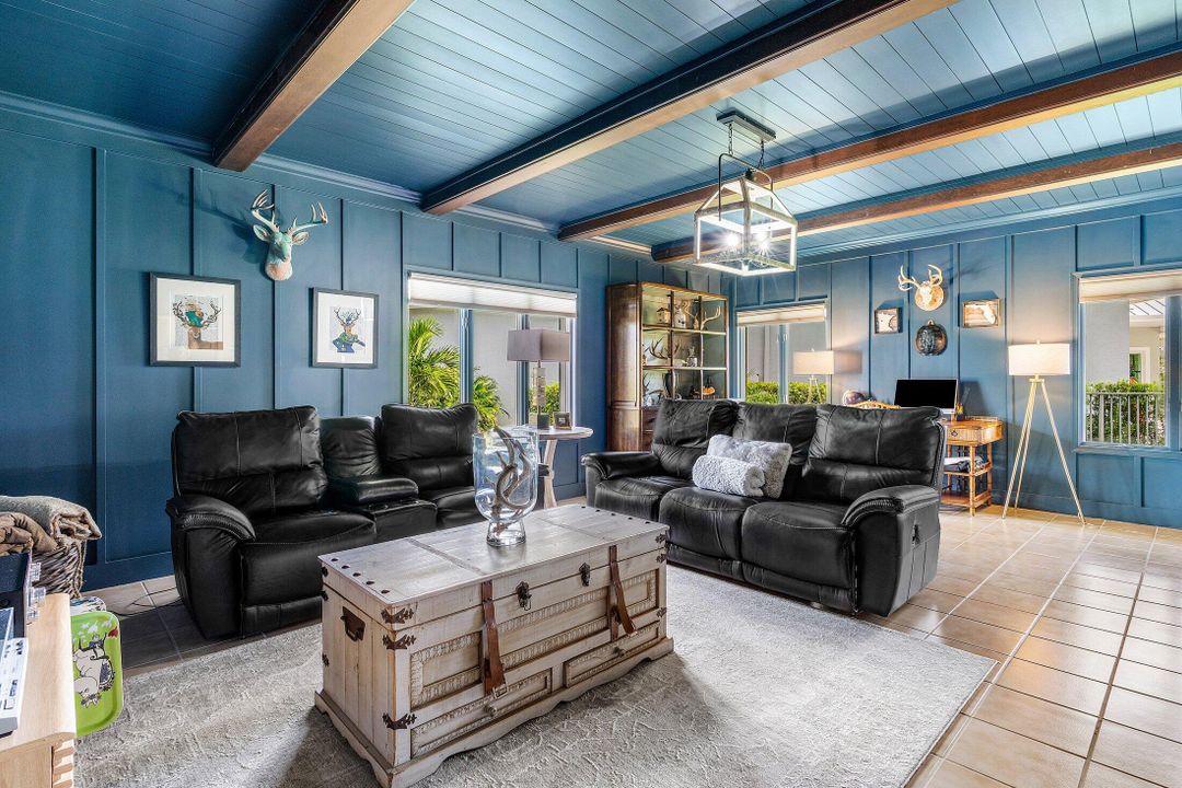 For Sale: $1,850,000 (4 beds, 3 baths, 3907 Square Feet)