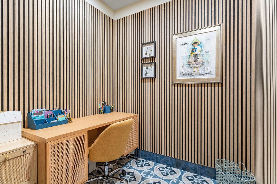 For Sale: $1,850,000 (4 beds, 3 baths, 3907 Square Feet)