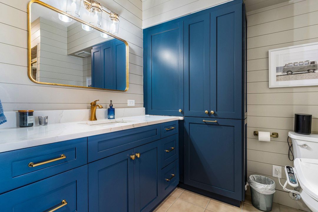 For Sale: $1,850,000 (4 beds, 3 baths, 3907 Square Feet)