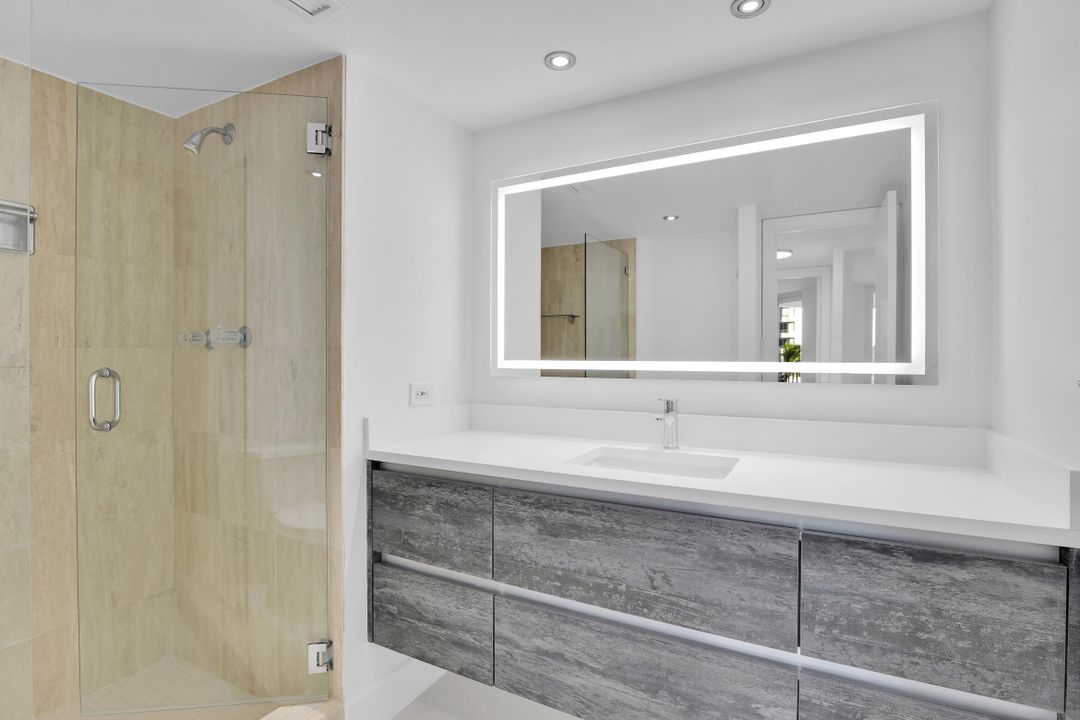 For Sale: $1,650,000 (2 beds, 2 baths, 1446 Square Feet)