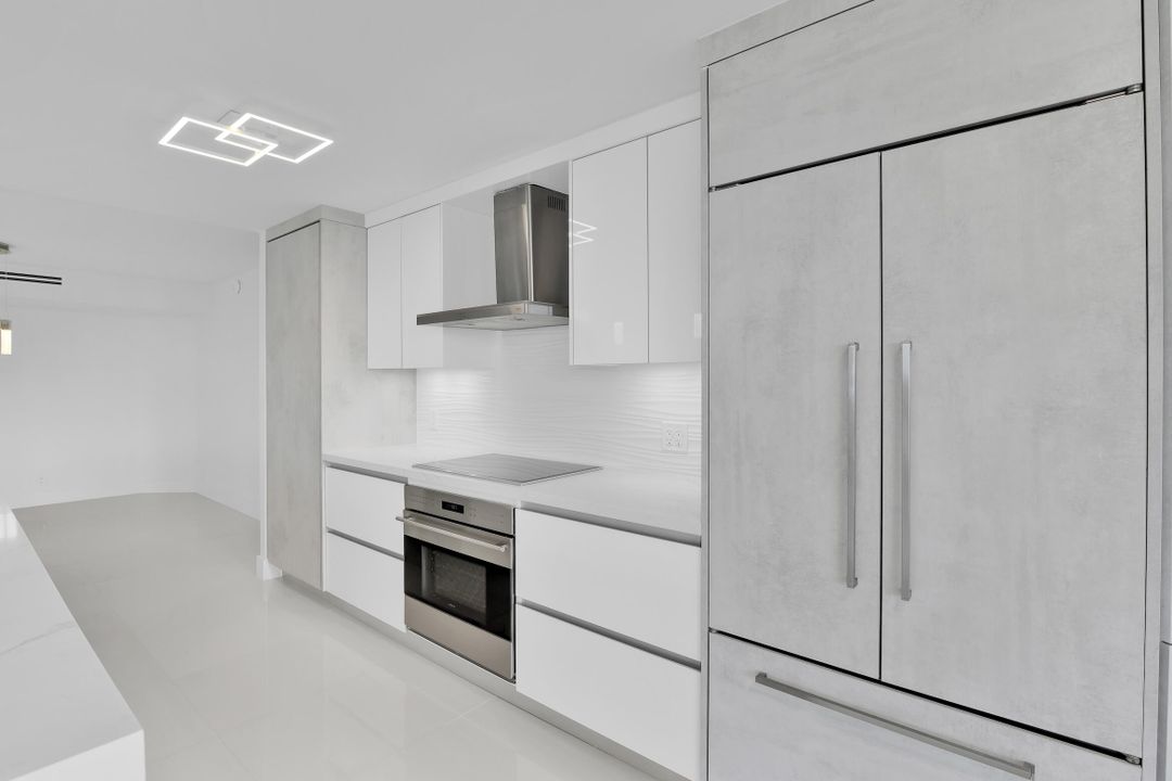 For Sale: $1,650,000 (2 beds, 2 baths, 1446 Square Feet)