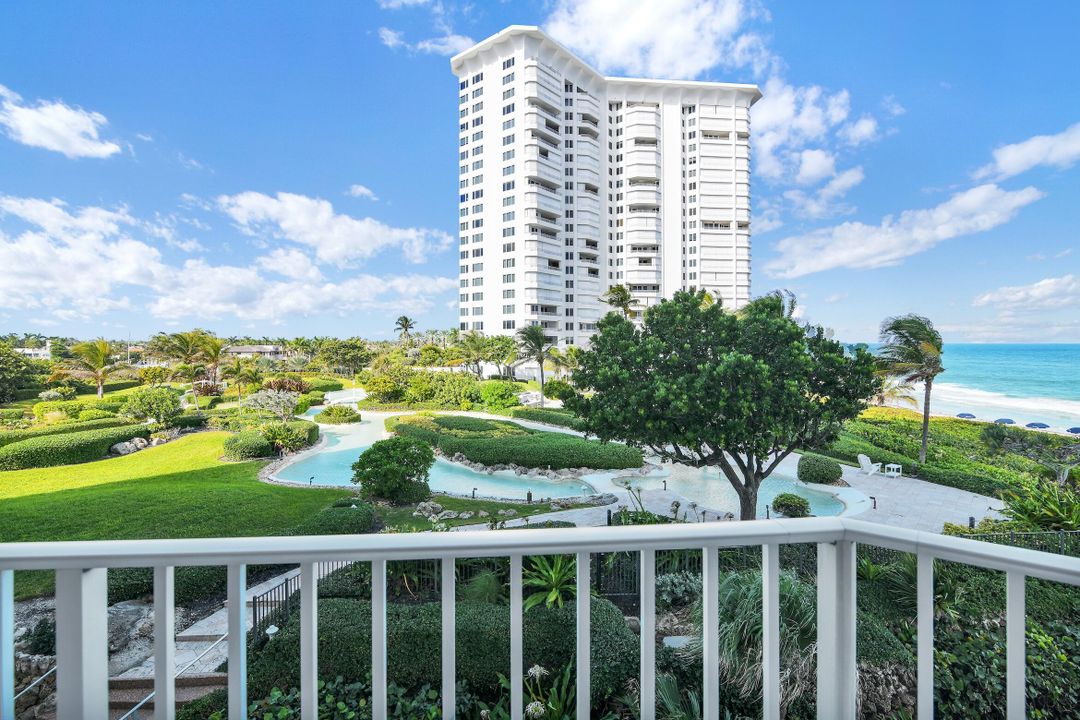 For Sale: $1,650,000 (2 beds, 2 baths, 1446 Square Feet)