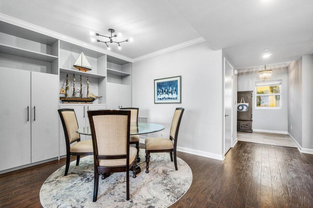 For Rent: $4,500 (2 beds, 2 baths, 1744 Square Feet)