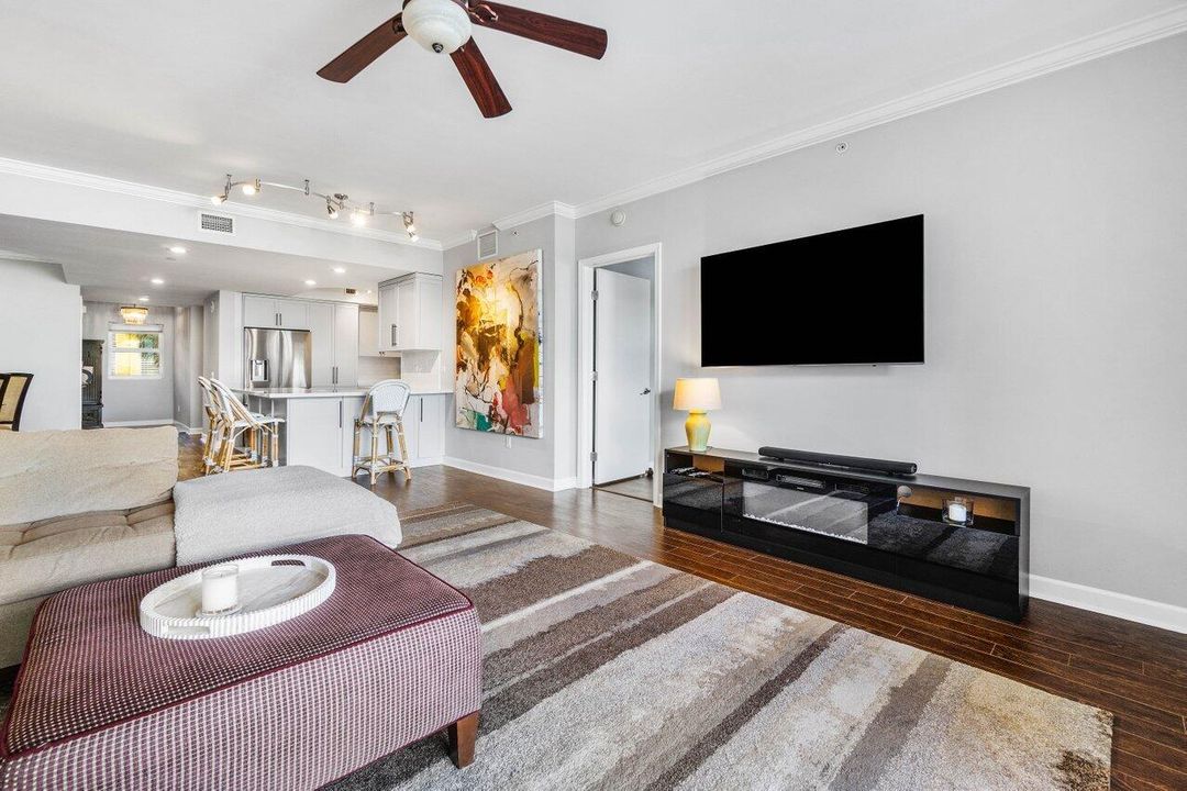 For Rent: $4,500 (2 beds, 2 baths, 1744 Square Feet)