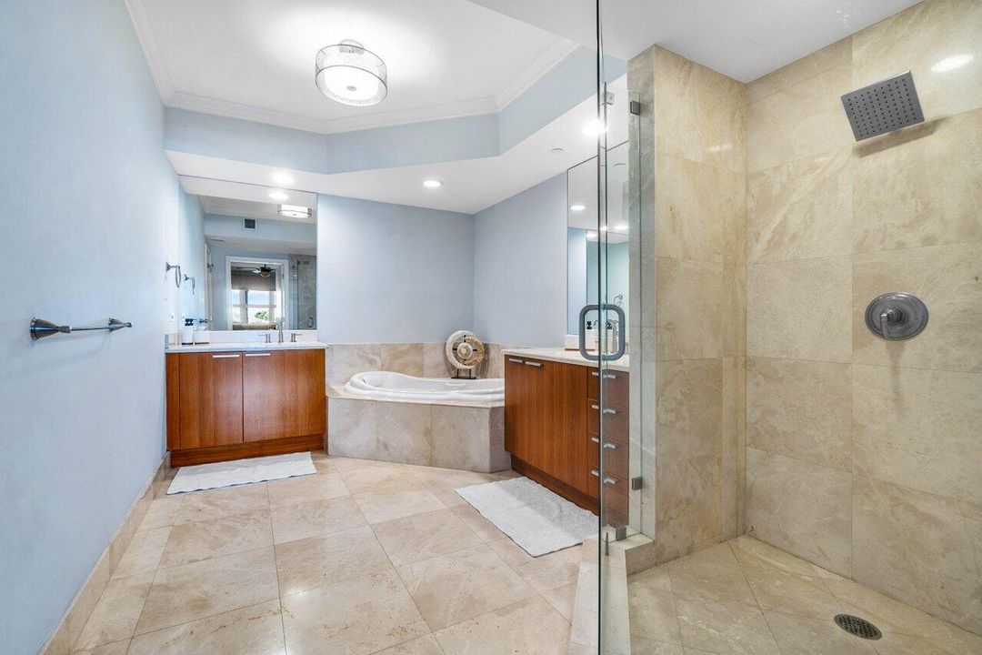 For Rent: $4,500 (2 beds, 2 baths, 1744 Square Feet)