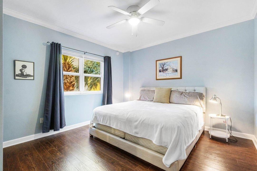 For Rent: $4,500 (2 beds, 2 baths, 1744 Square Feet)