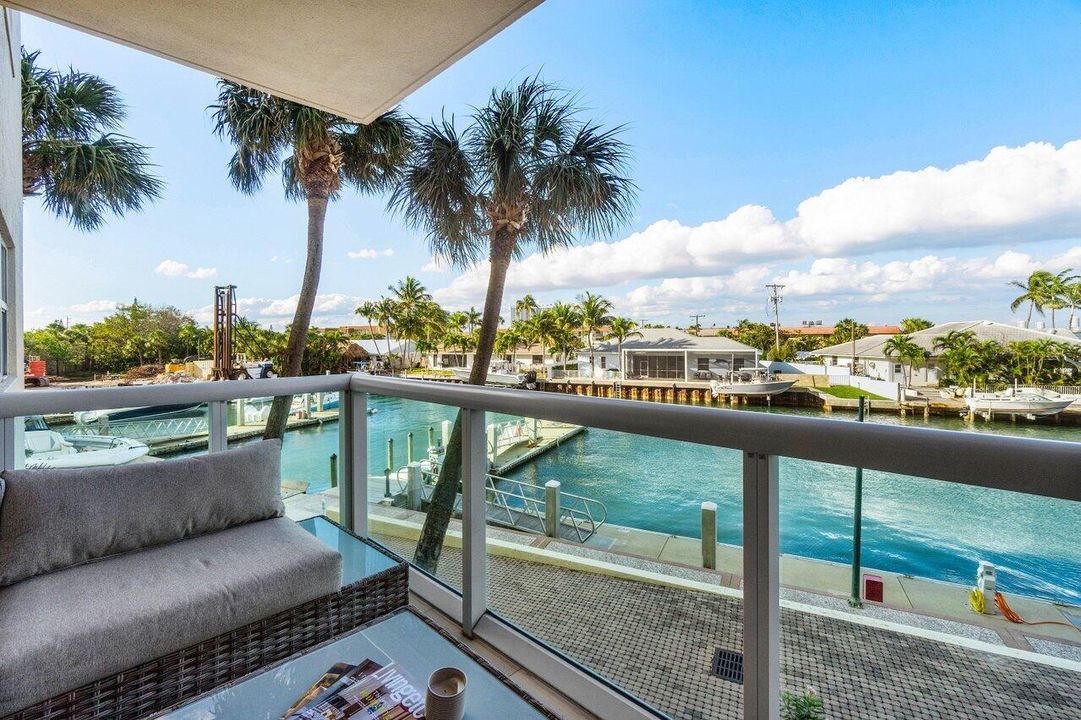 For Rent: $4,500 (2 beds, 2 baths, 1744 Square Feet)