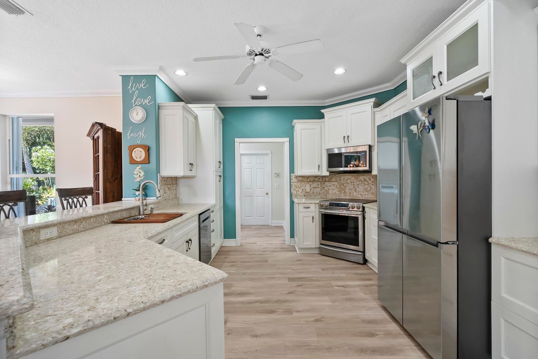 待售: $1,295,000 (4 贝兹, 3 浴室, 2729 平方英尺)