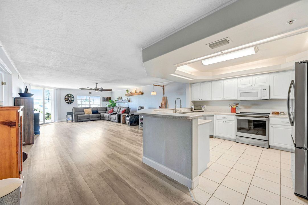 На продажу: $475,000 (3 спален, 2 ванн, 2292 Квадратных фут)