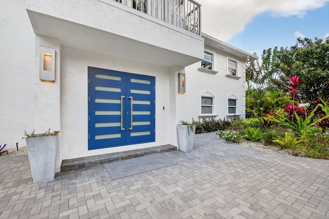 For Rent: $29,900 (5 beds, 4 baths, 4000 Square Feet)