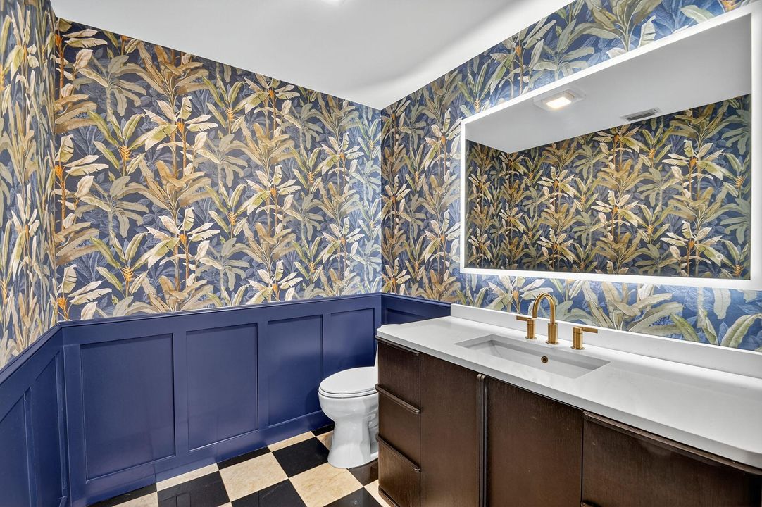 For Rent: $29,900 (5 beds, 4 baths, 4000 Square Feet)