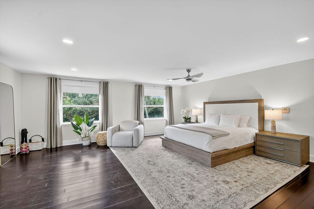 For Rent: $29,900 (5 beds, 4 baths, 4000 Square Feet)