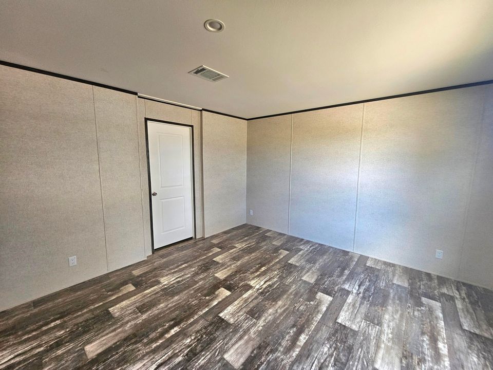 待售: $239,900 (3 贝兹, 2 浴室, 1600 平方英尺)