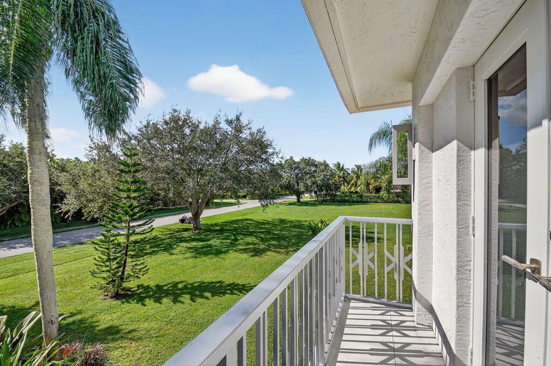 For Rent: $29,900 (5 beds, 4 baths, 4000 Square Feet)