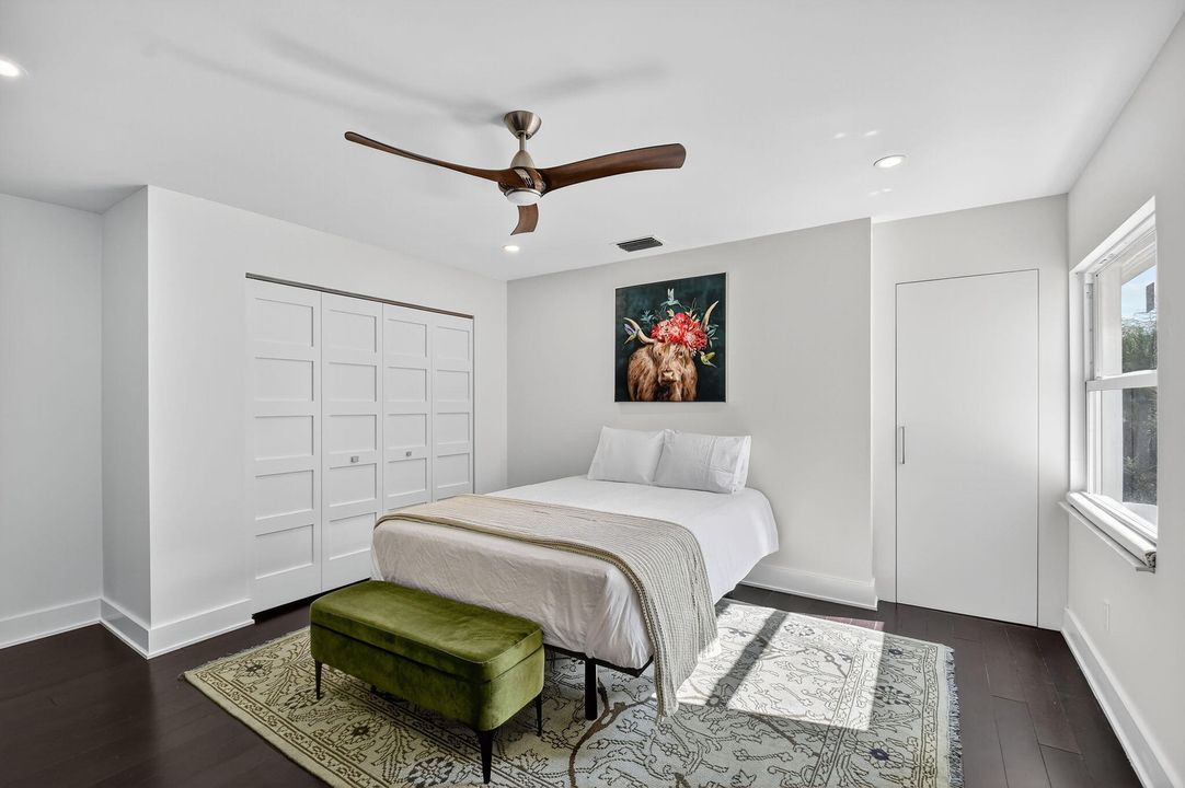 For Rent: $29,900 (5 beds, 4 baths, 4000 Square Feet)