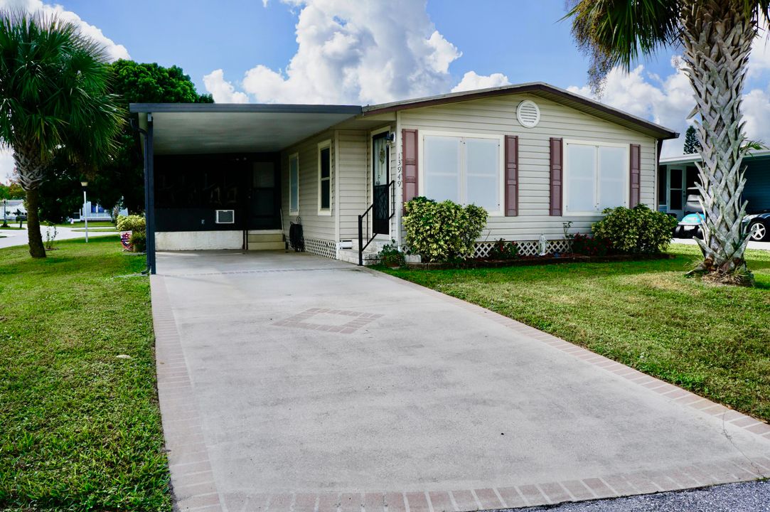 En Venta: $49,999 (2 camas, 2 baños, 1056 Pies cuadrados)