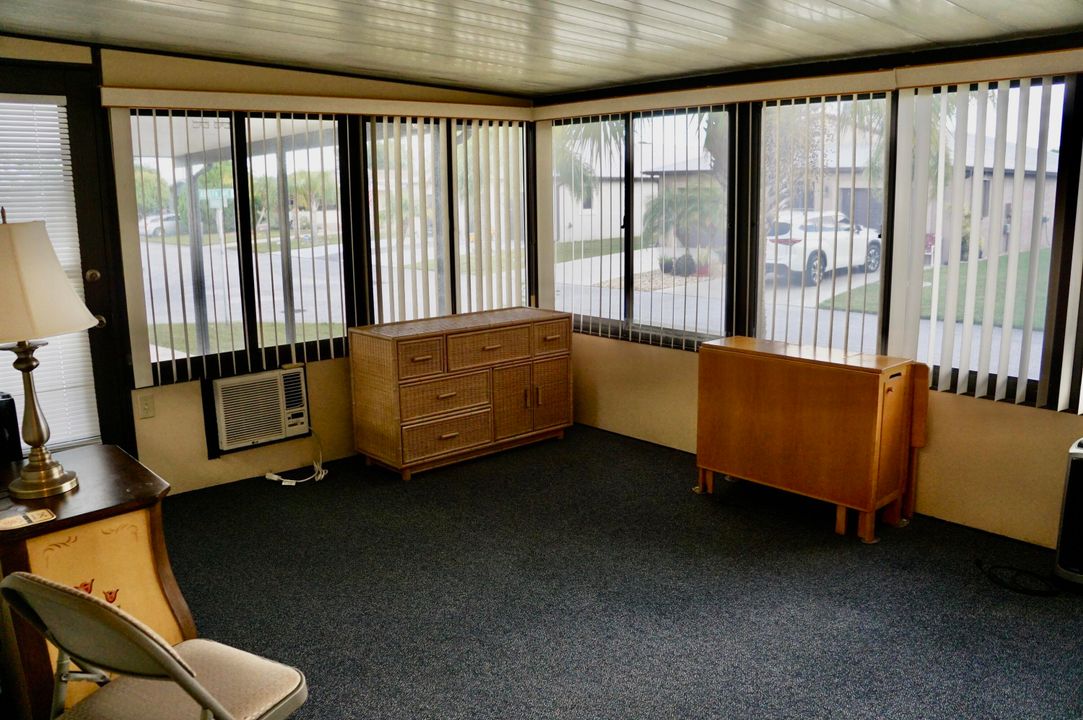 En Venta: $49,999 (2 camas, 2 baños, 1056 Pies cuadrados)