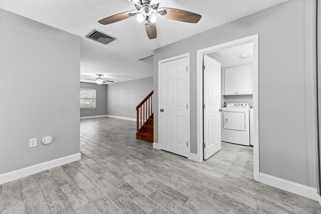 En Venta: $334,000 (2 camas, 2 baños, 1398 Pies cuadrados)