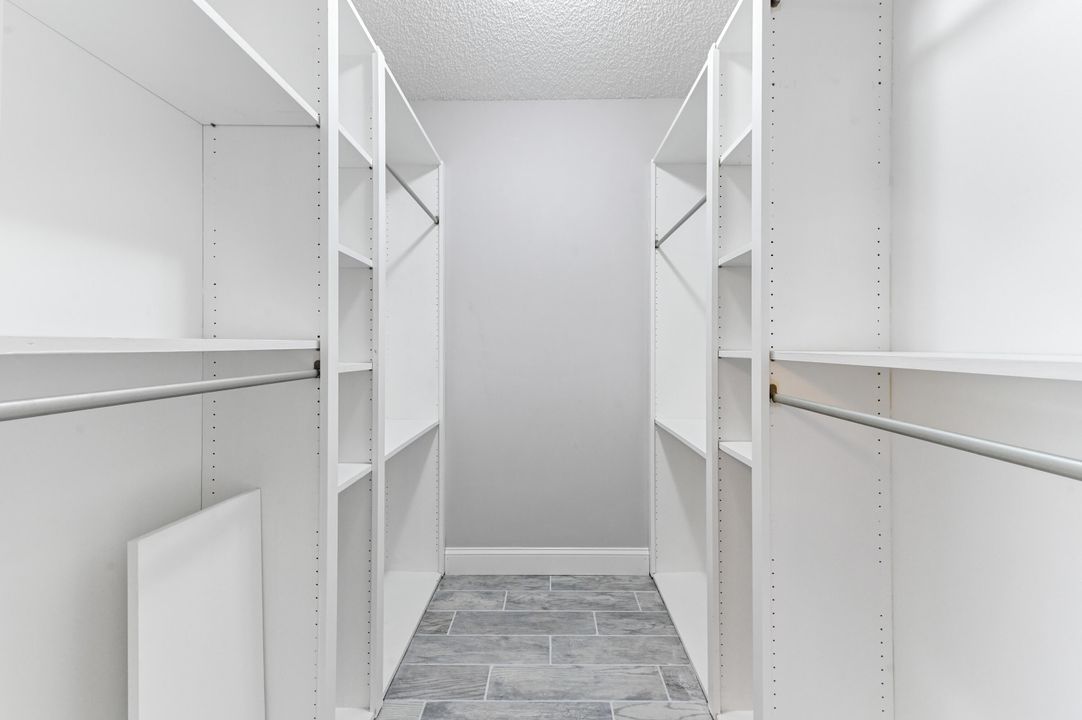 En Venta: $334,000 (2 camas, 2 baños, 1398 Pies cuadrados)