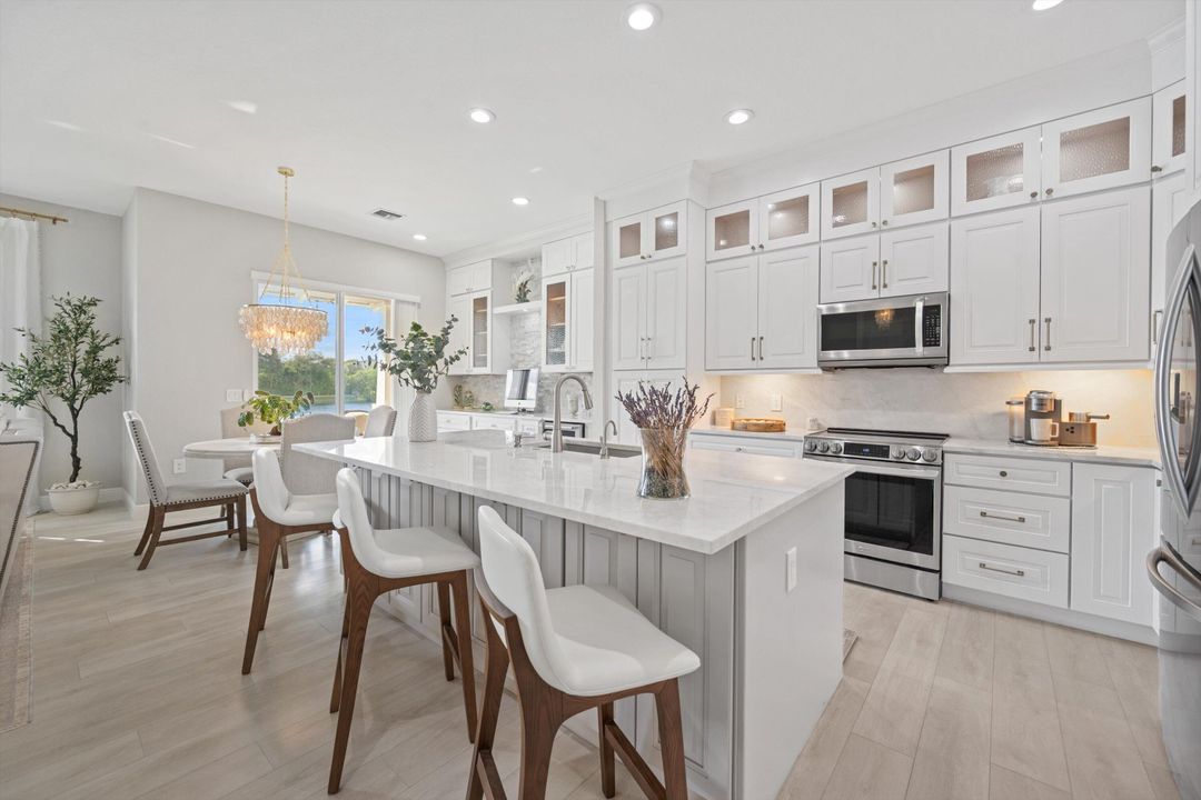 Active With Contract: $439,000 (3 beds, 2 baths, 1455 Square Feet)