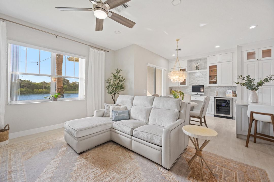 Active With Contract: $439,000 (3 beds, 2 baths, 1455 Square Feet)