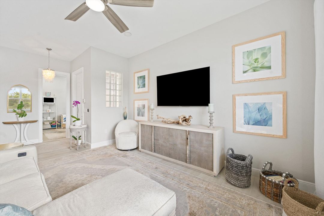 Active With Contract: $439,000 (3 beds, 2 baths, 1455 Square Feet)