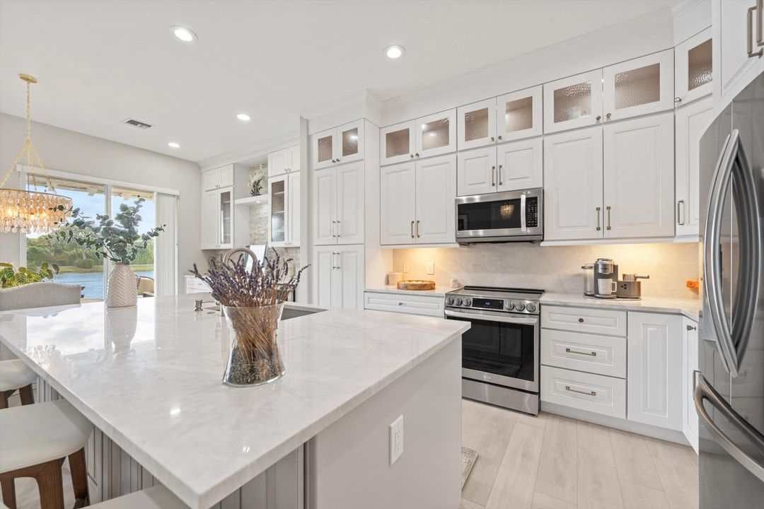 Active With Contract: $439,000 (3 beds, 2 baths, 1455 Square Feet)