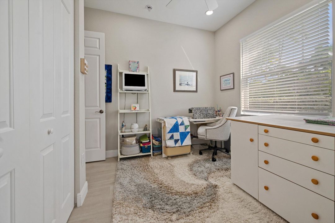 Active With Contract: $439,000 (3 beds, 2 baths, 1455 Square Feet)