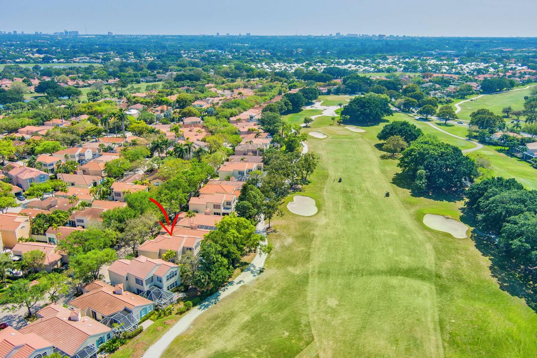 For Sale: $734,500 (3 beds, 2 baths, 2093 Square Feet)