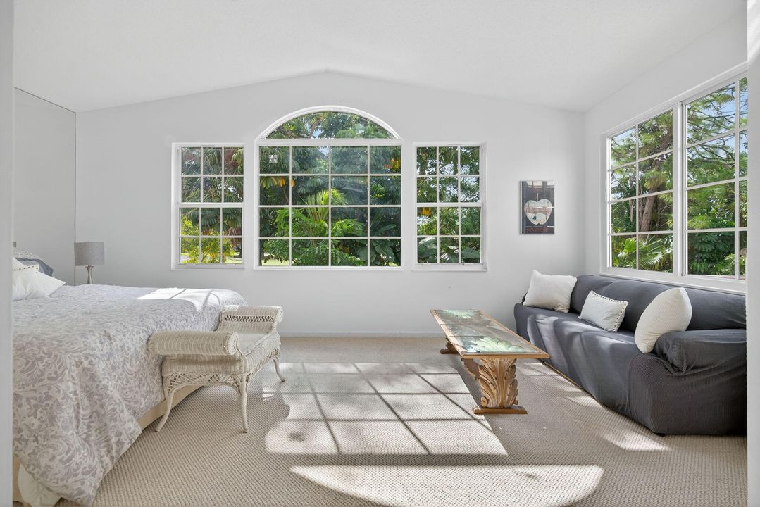 For Sale: $734,500 (3 beds, 2 baths, 2093 Square Feet)