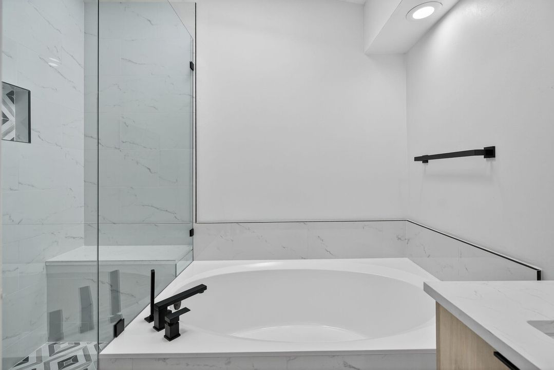 For Sale: $734,500 (3 beds, 2 baths, 2093 Square Feet)