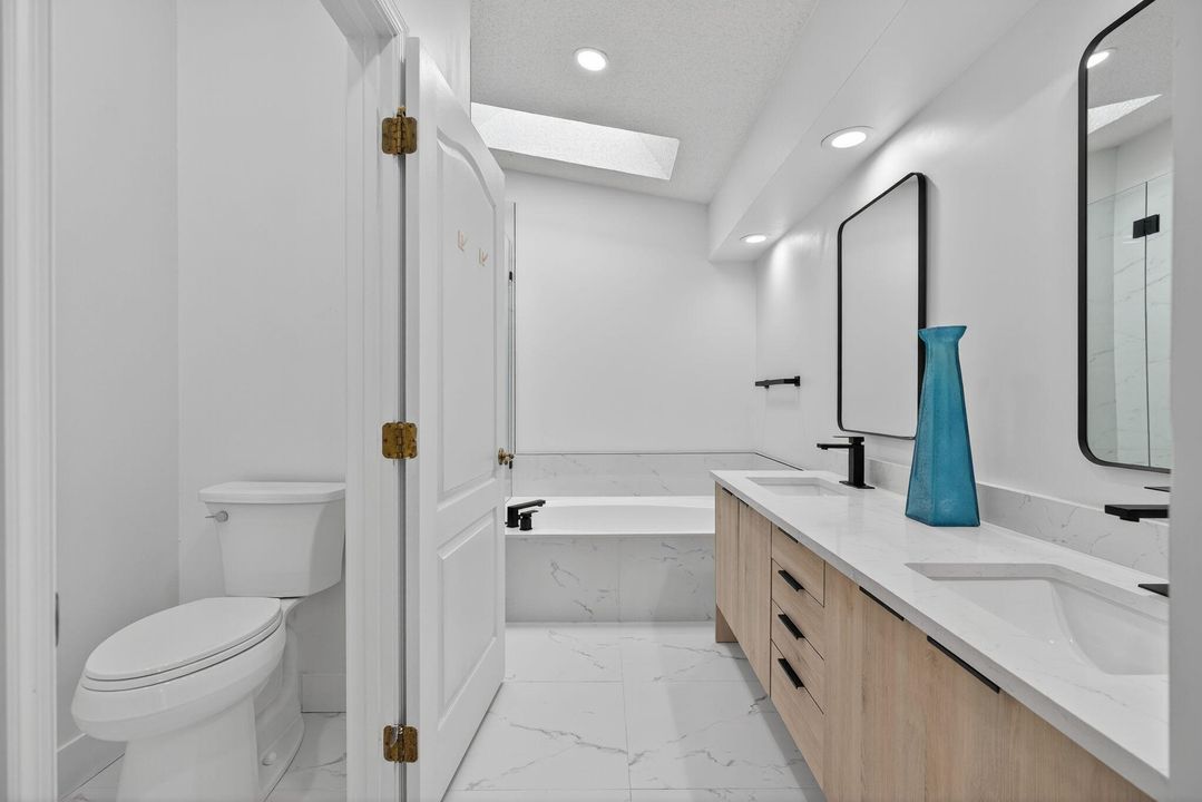 For Sale: $734,500 (3 beds, 2 baths, 2093 Square Feet)