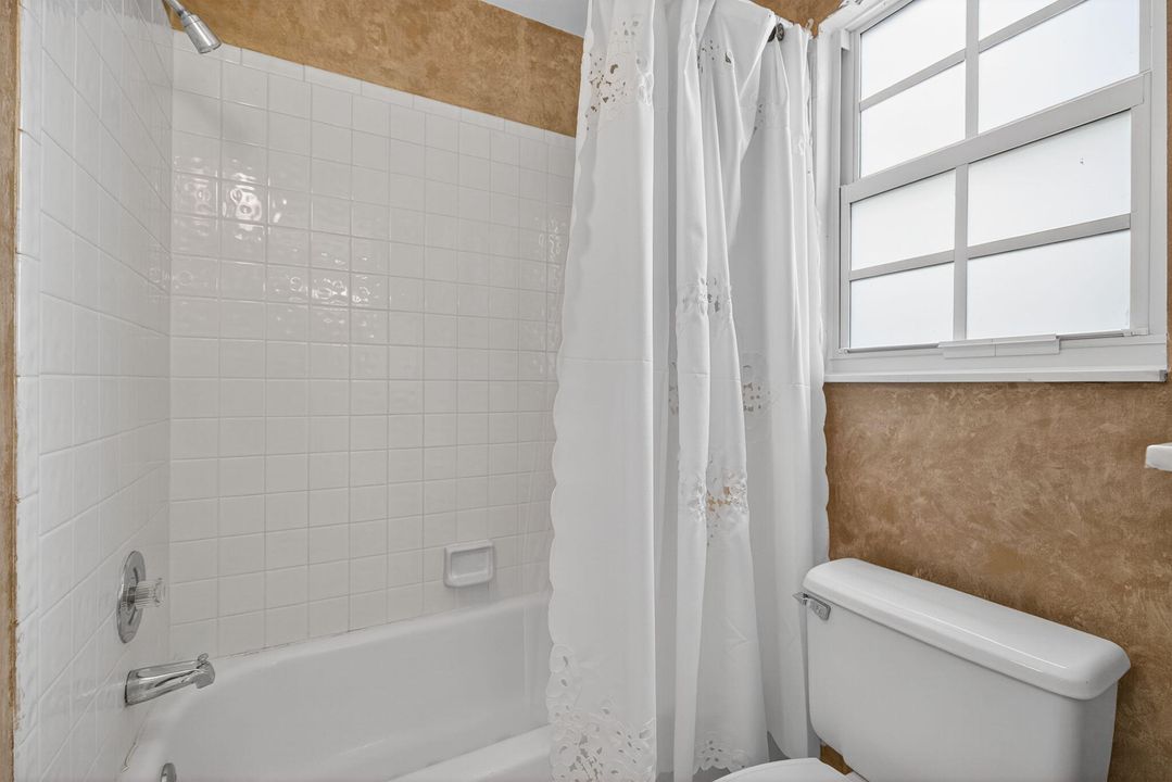 For Sale: $734,500 (3 beds, 2 baths, 2093 Square Feet)