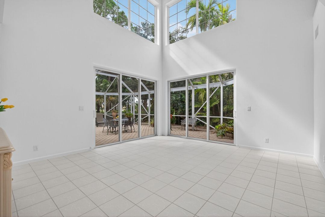 For Sale: $734,500 (3 beds, 2 baths, 2093 Square Feet)