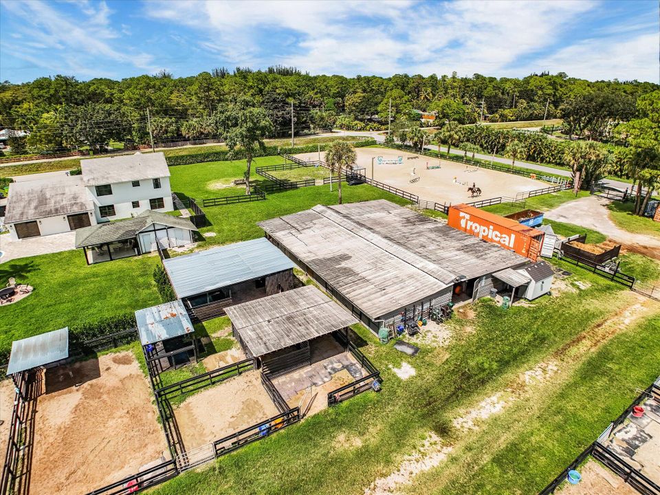 For Rent: $10,000 (4 beds, 2 baths, 2358 Square Feet)