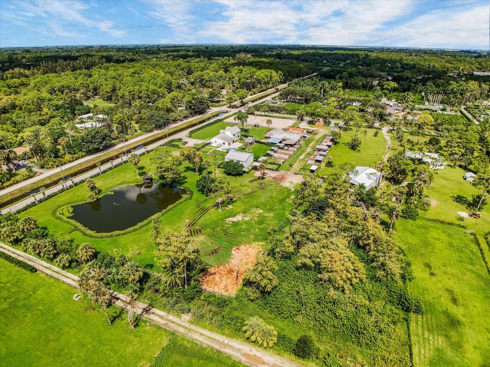 For Rent: $10,000 (4 beds, 2 baths, 2358 Square Feet)