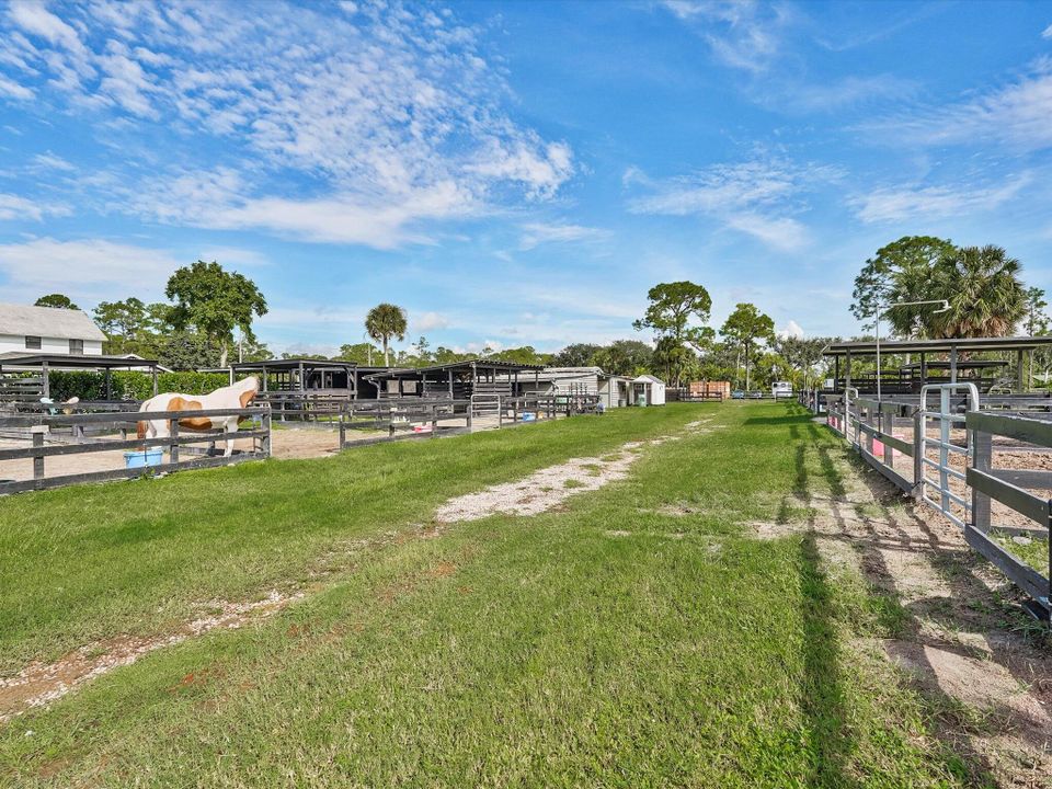 For Rent: $10,000 (4 beds, 2 baths, 2358 Square Feet)