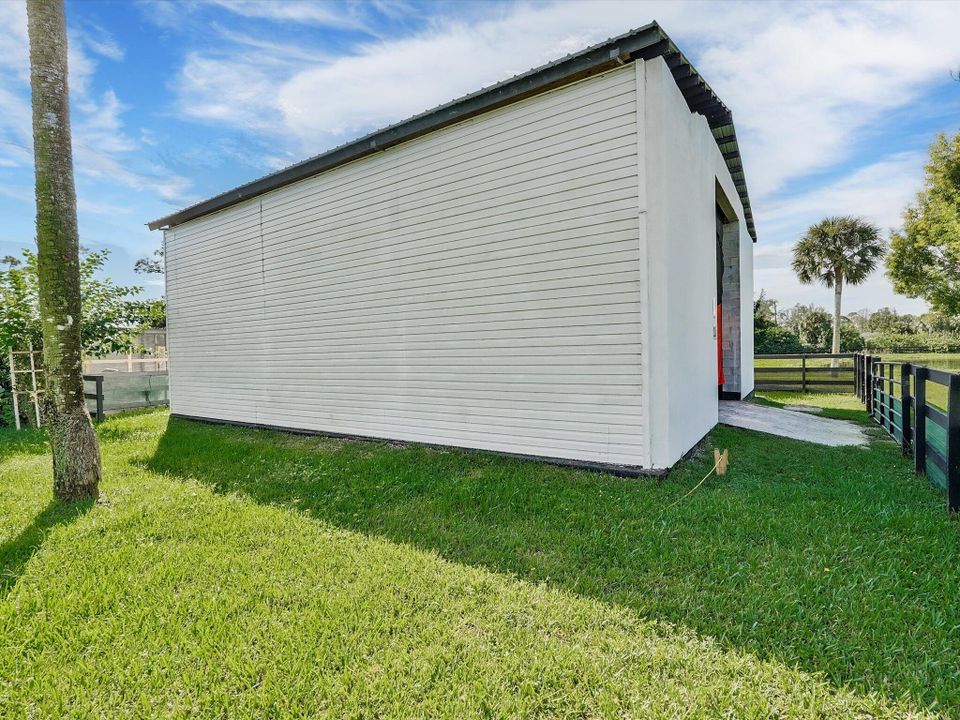 For Rent: $10,000 (4 beds, 2 baths, 2358 Square Feet)