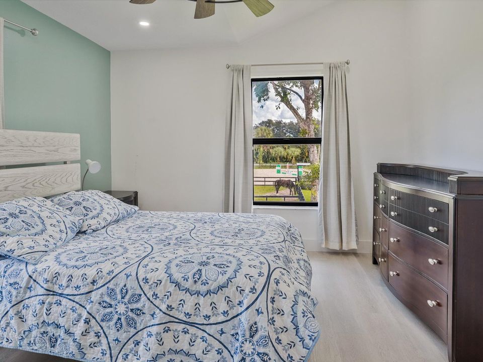 For Rent: $10,000 (4 beds, 2 baths, 2358 Square Feet)