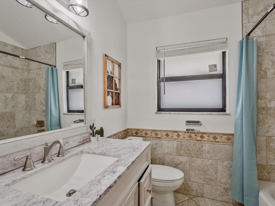 For Rent: $10,000 (4 beds, 2 baths, 2358 Square Feet)