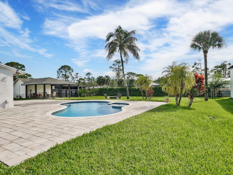 For Rent: $10,000 (4 beds, 2 baths, 2358 Square Feet)