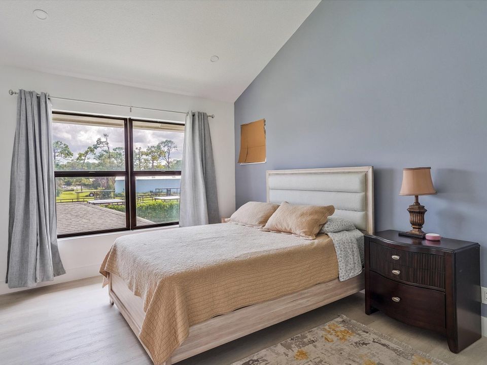 For Rent: $10,000 (4 beds, 2 baths, 2358 Square Feet)