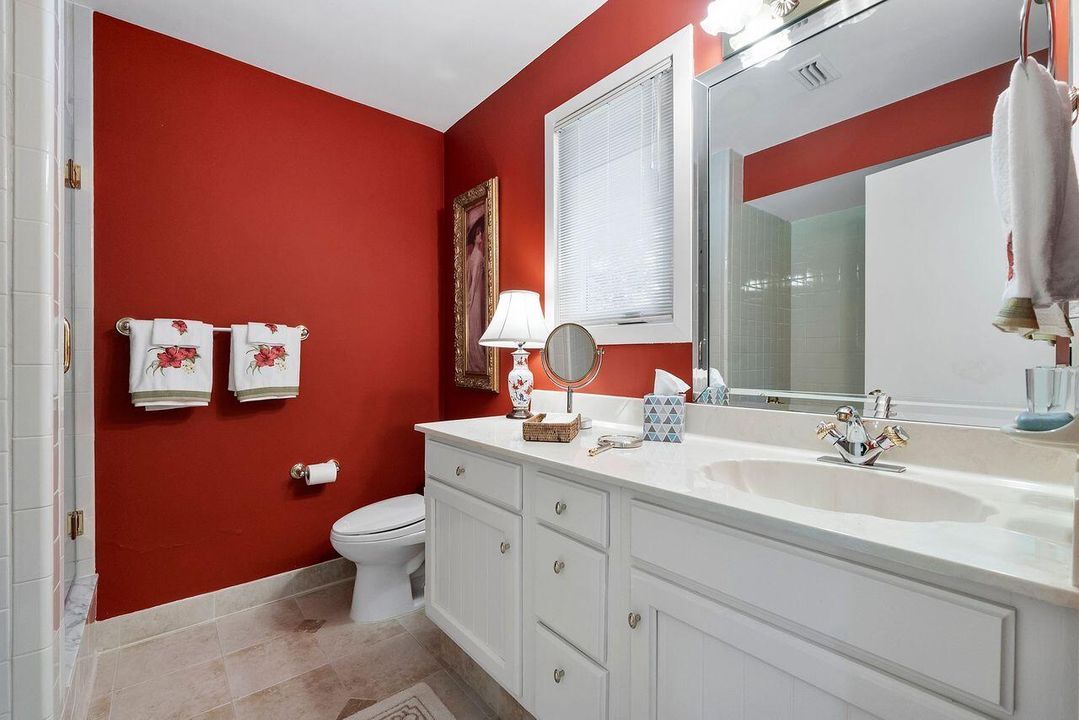 Active With Contract: $1,350,000 (4 beds, 4 baths, 2533 Square Feet)