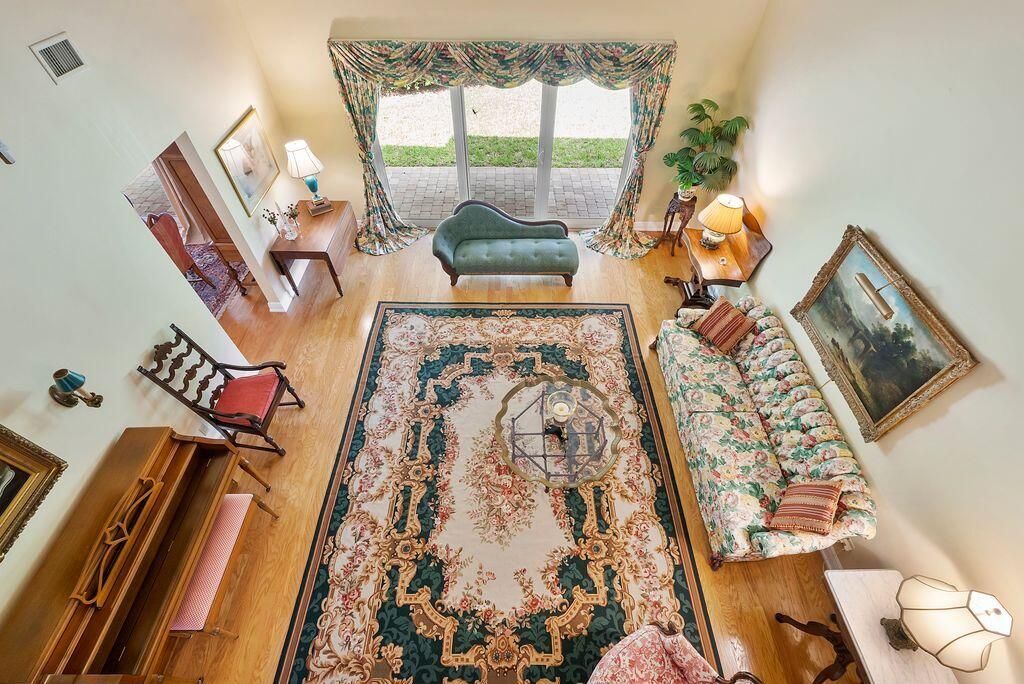 Active With Contract: $1,350,000 (4 beds, 4 baths, 2533 Square Feet)